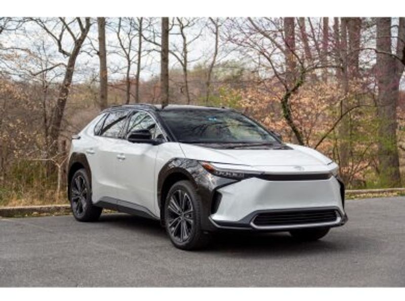 2024 Toyota bZ4X XLE Lease for $393.34 month: LeaseTrader.com