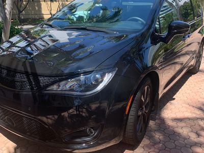 2019 pacifica lease deals